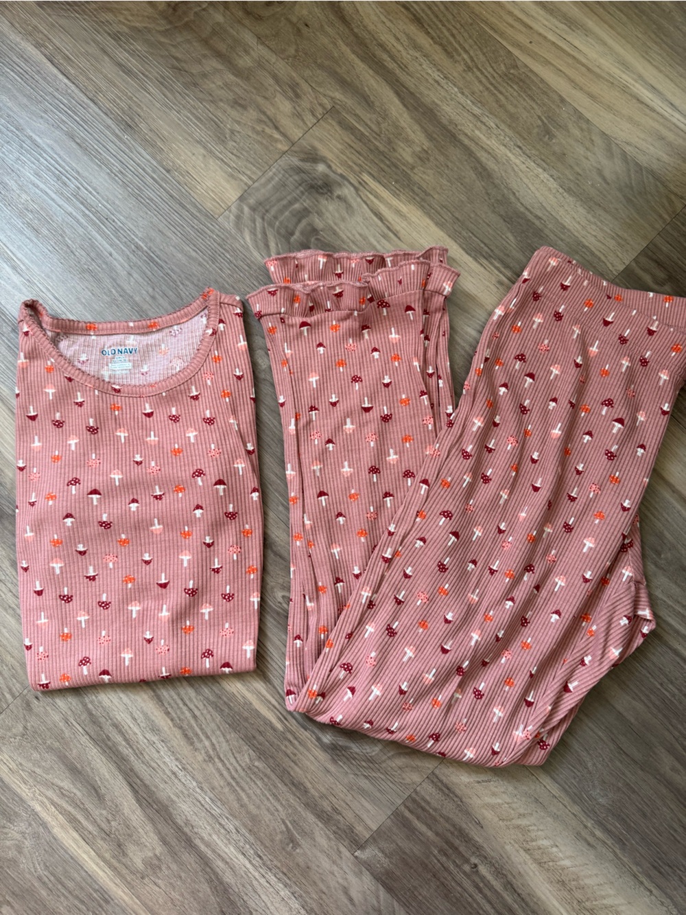 Old Navy Girls XL 14-16 Mushroom Pajama Set Pink Ribbed Rib-Knit 2pc PJ